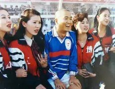 亚冬会开幕,式盛大举行,精彩亮点抢,世界杯预测,2026世界杯,热门球队分析,战术对比,赛事动态